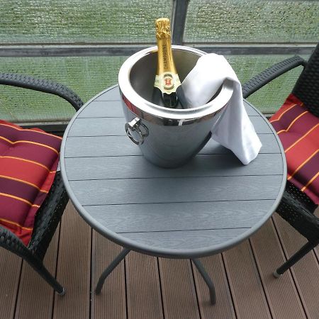 Deck 2& Deck 4 Ferienwohnungen In Sandstrandnahe Büsum Zewnętrze zdjęcie